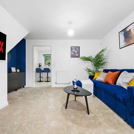 Stylish Cozy Manchester House In Quiet Neighborhood, 6Mins To Coop Live Arena, Etihad Stadium & City Centre With Wifi & Free Private Parking Exterior foto
