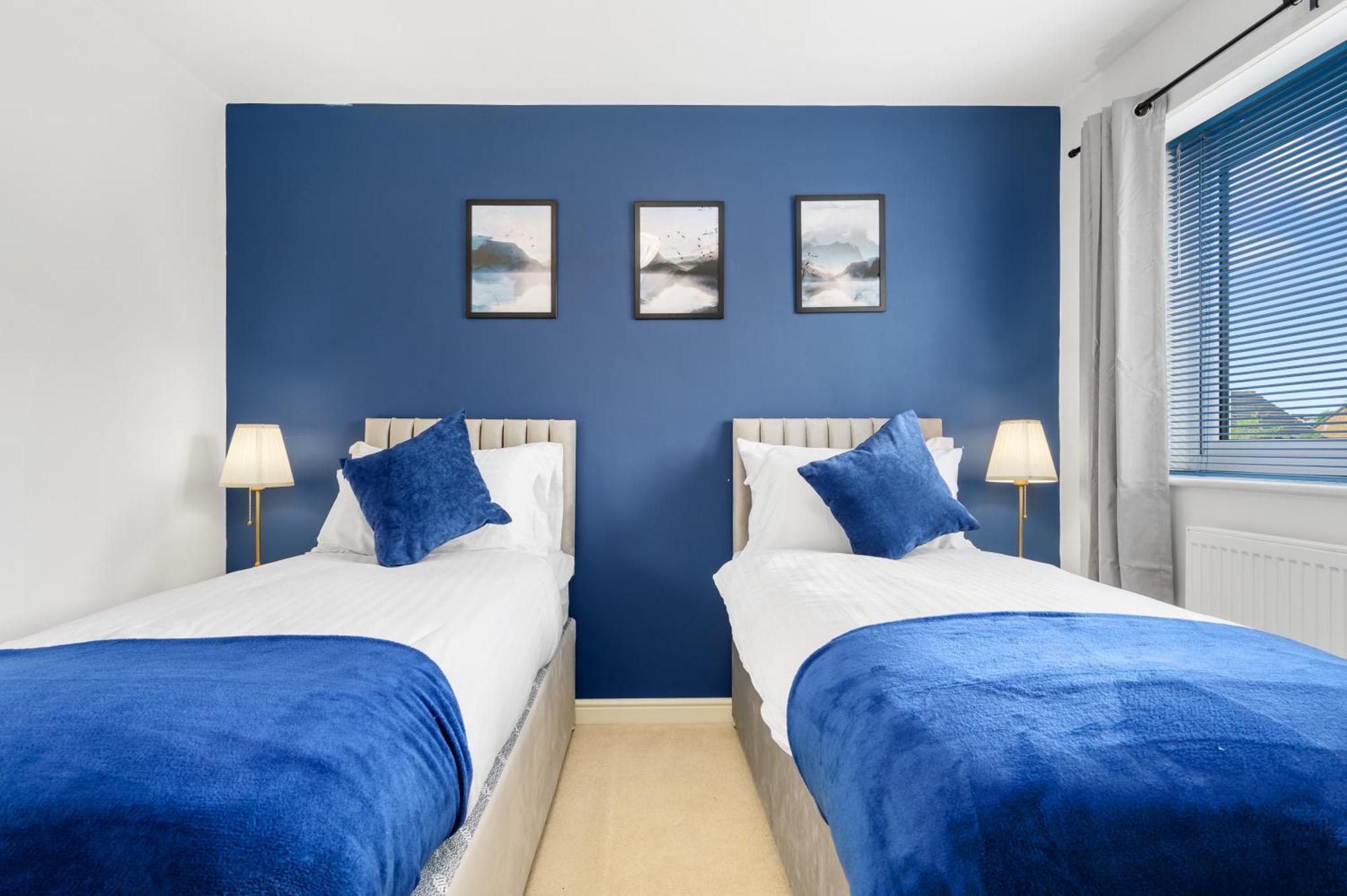 Stylish Cozy Manchester House In Quiet Neighborhood, 6Mins To Coop Live Arena, Etihad Stadium & City Centre With Wifi & Free Private Parking Exterior foto