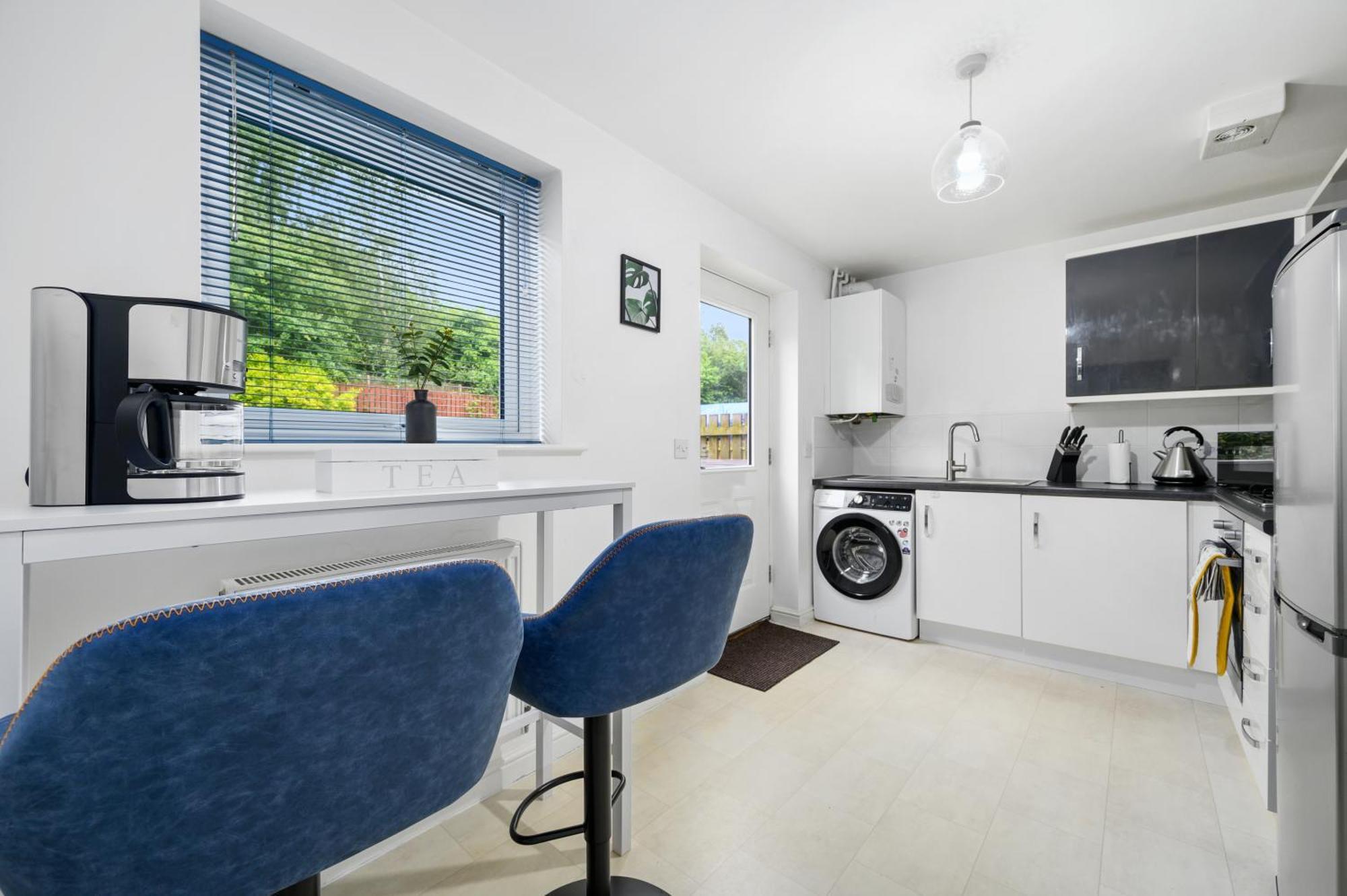 Stylish Cozy Manchester House In Quiet Neighborhood, 6Mins To Coop Live Arena, Etihad Stadium & City Centre With Wifi & Free Private Parking Exterior foto