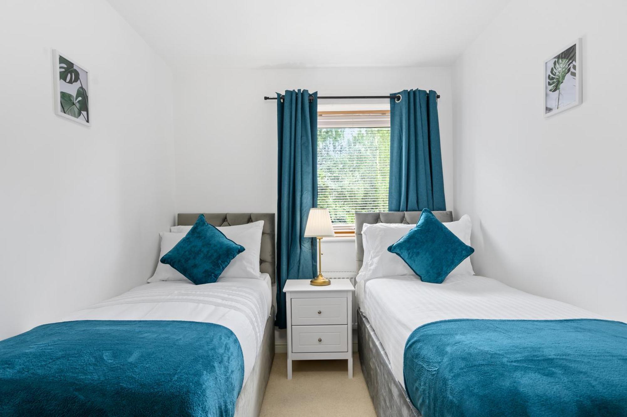 Stylish Cozy Manchester House In Quiet Neighborhood, 6Mins To Coop Live Arena, Etihad Stadium & City Centre With Wifi & Free Private Parking Exterior foto